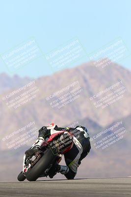 media/Jan-13-2024-SoCal Trackdays (Sat) [[9c032fe5aa]]/Turn 9 Backside (110pm)/